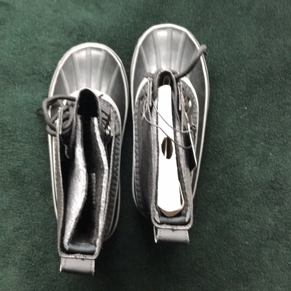 NWT Sorel 1964 CVS boot black size 6 or 8 Warm - Picture 15 of 16